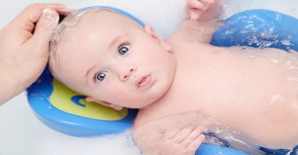 حمام مثالي لطفلك: العناية بالمناطق الحميمة